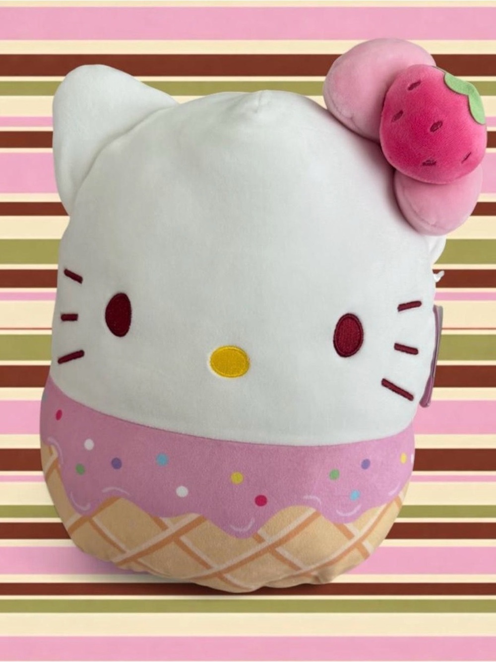 Hello Kitty Sanrio Squishmallow 12"
Dessert Strawberry Bow #hellokitty #kawaii